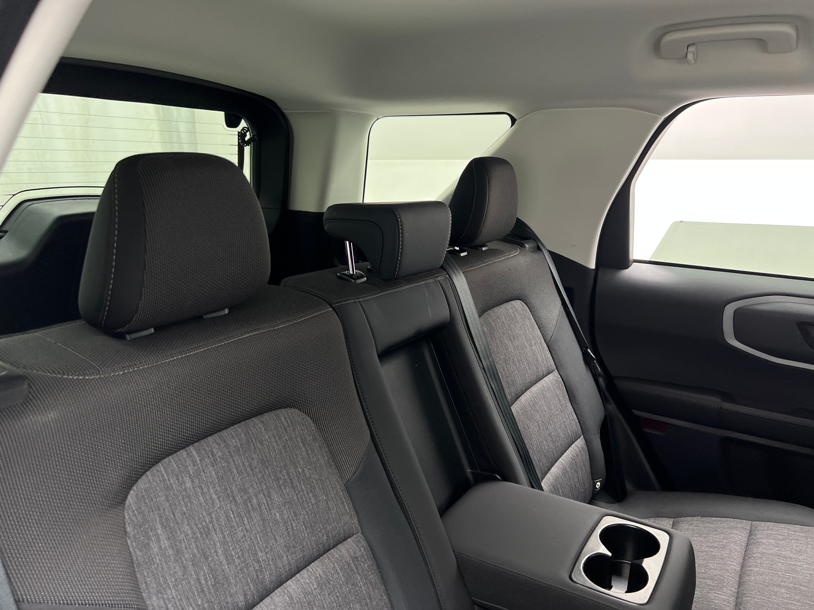 Thumbnail: 2022 Ford Bronco Sport - 6