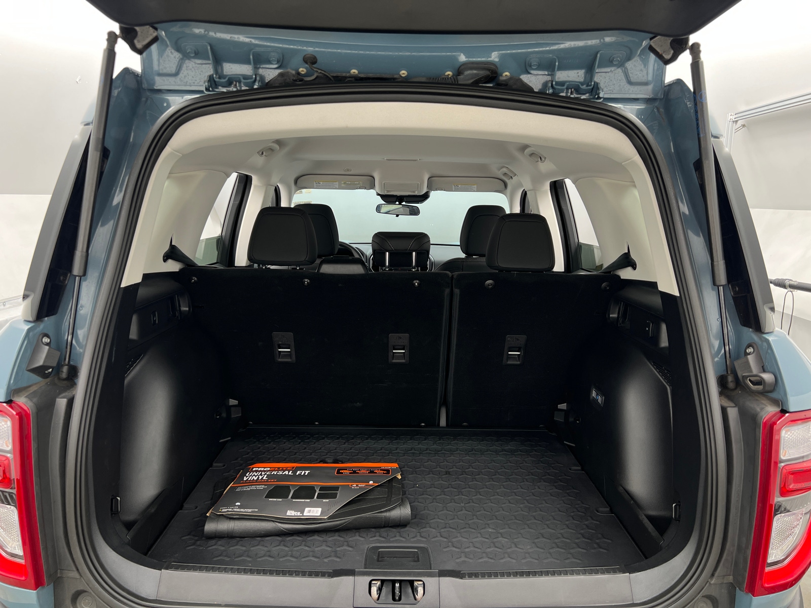 Thumbnail: 2022 Ford Bronco Sport - 7