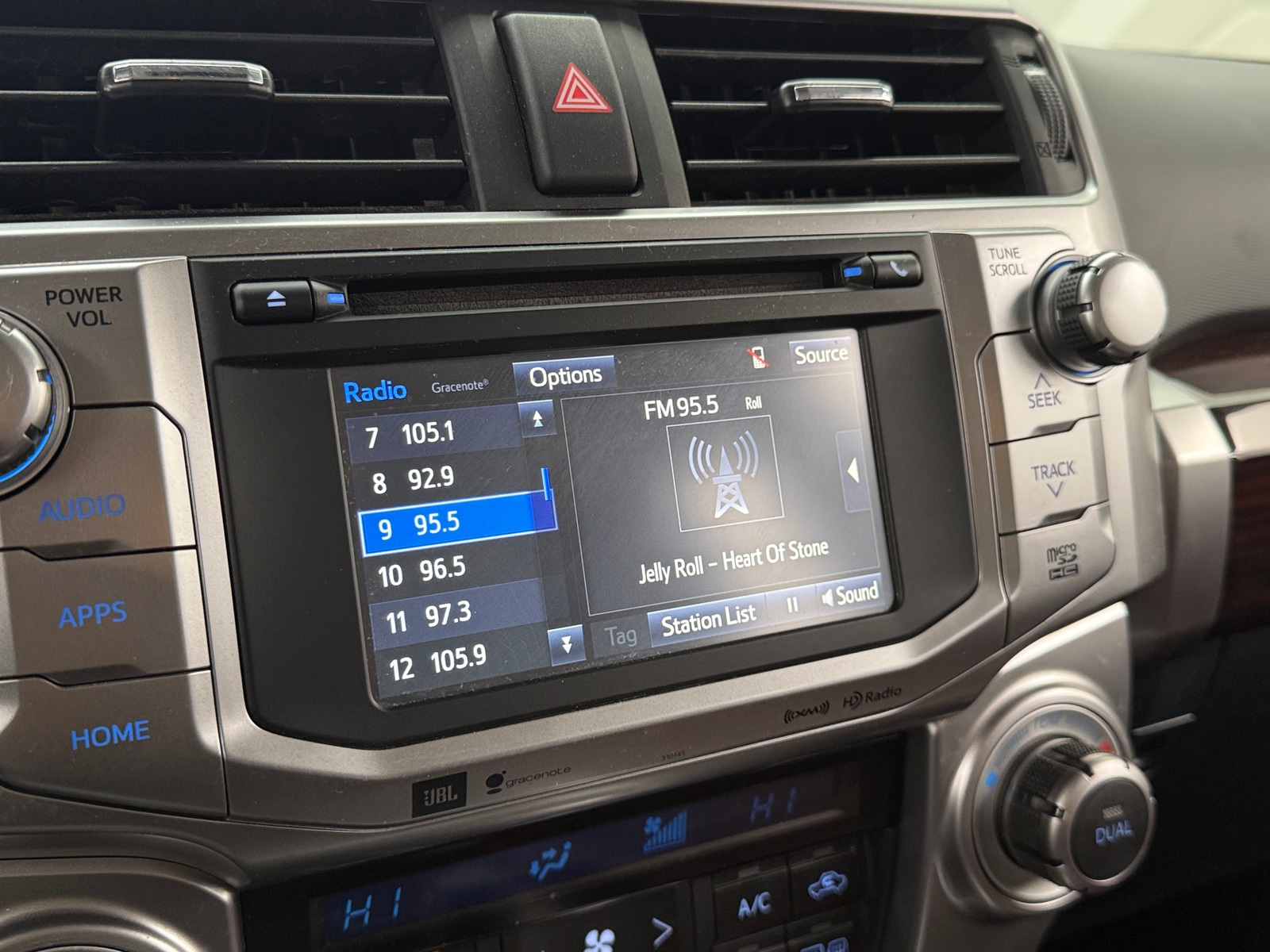 Thumbnail: 2018 Toyota 4Runner - 3