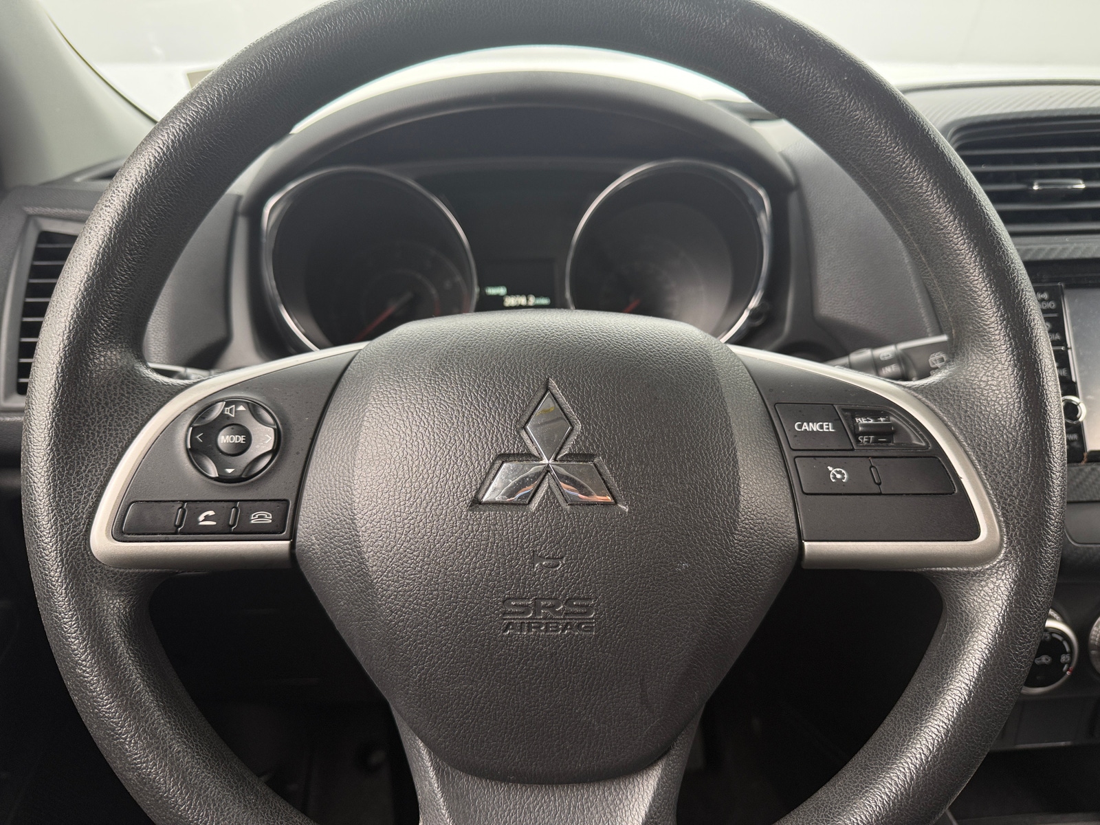 Thumbnail: 2023 Mitsubishi Outlander Sport - 5