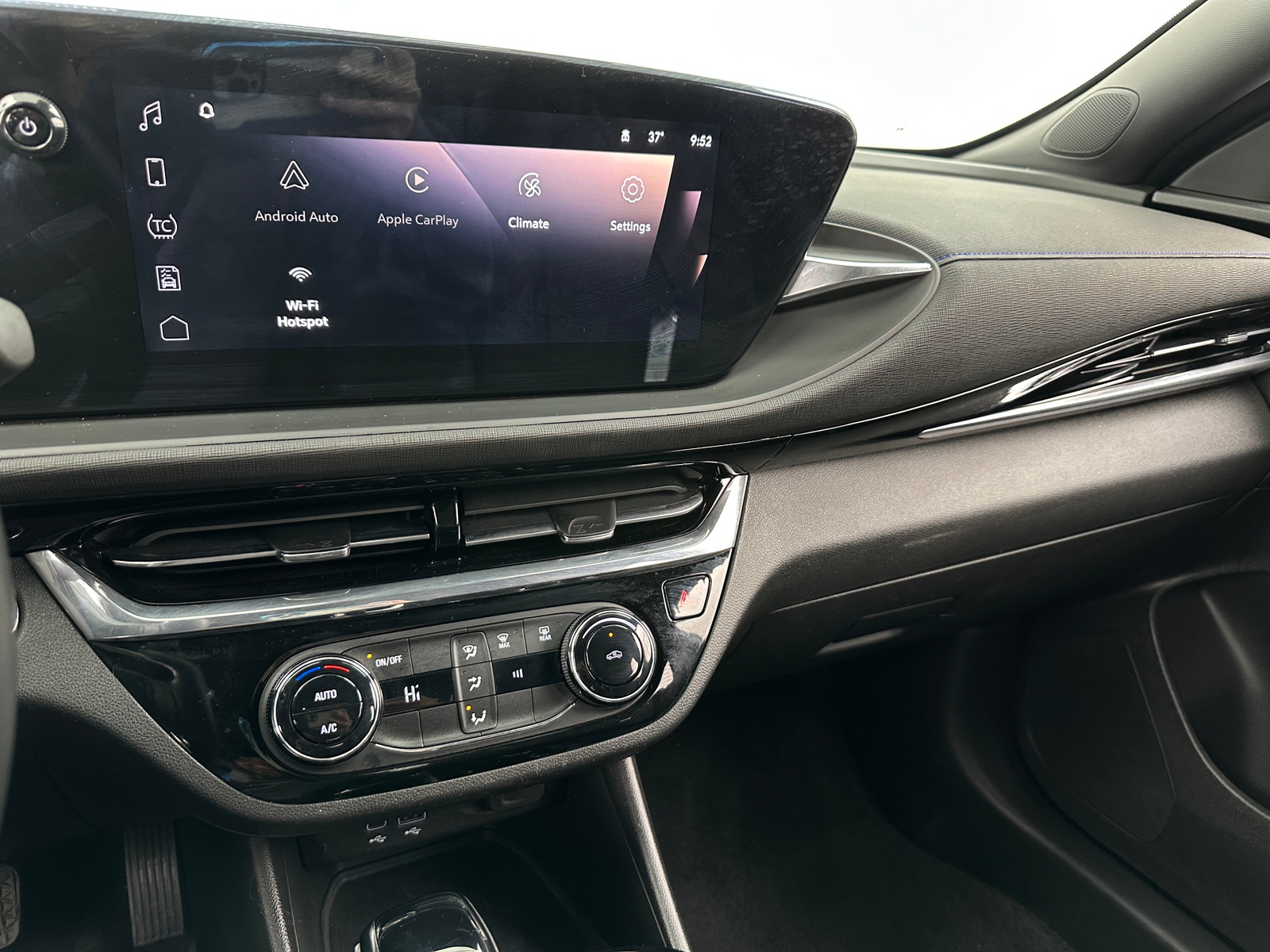 Thumbnail: 2025 Buick Envista - 3