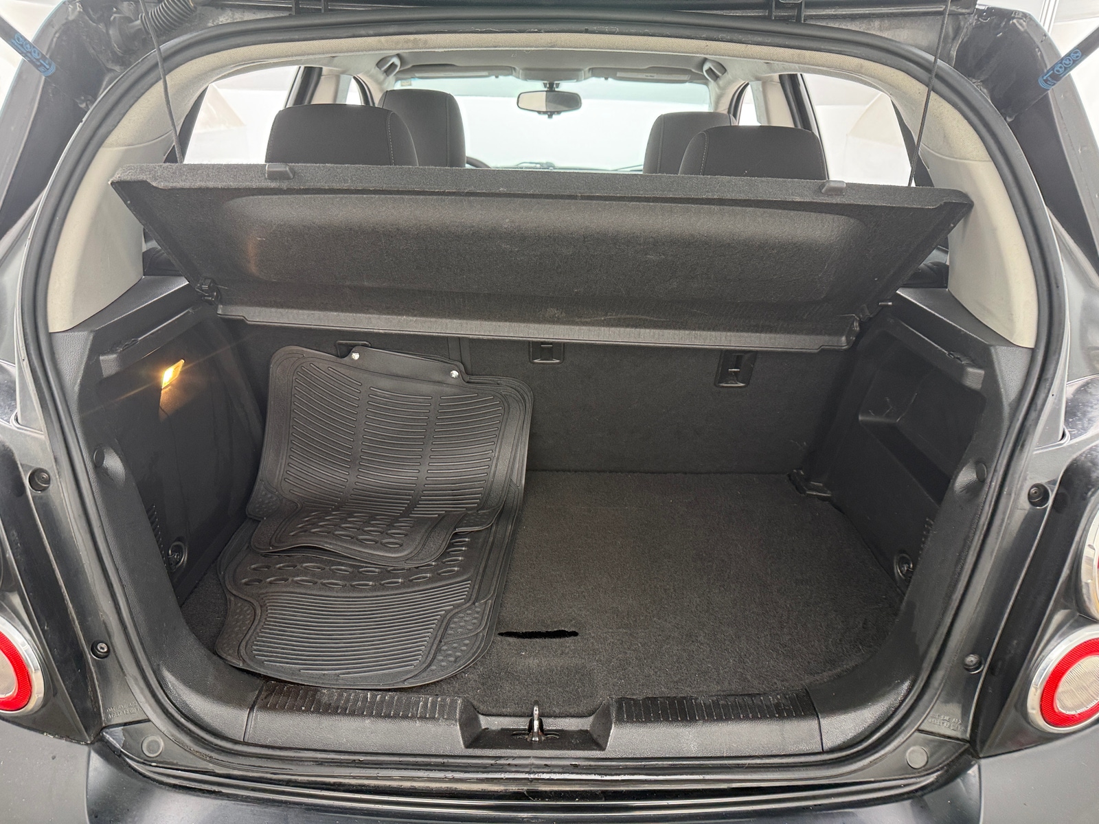 Thumbnail: 2016 Chevrolet Sonic - 7