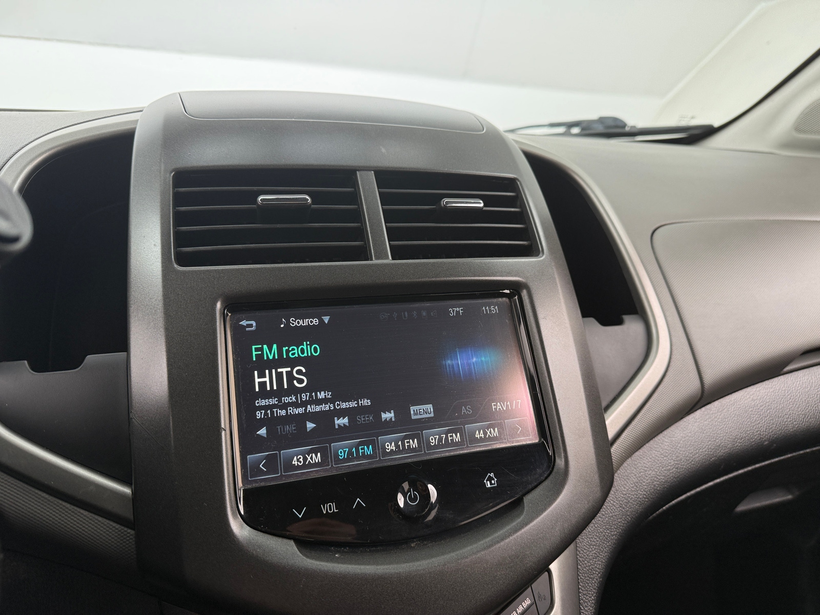 Thumbnail: 2016 Chevrolet Sonic - 4