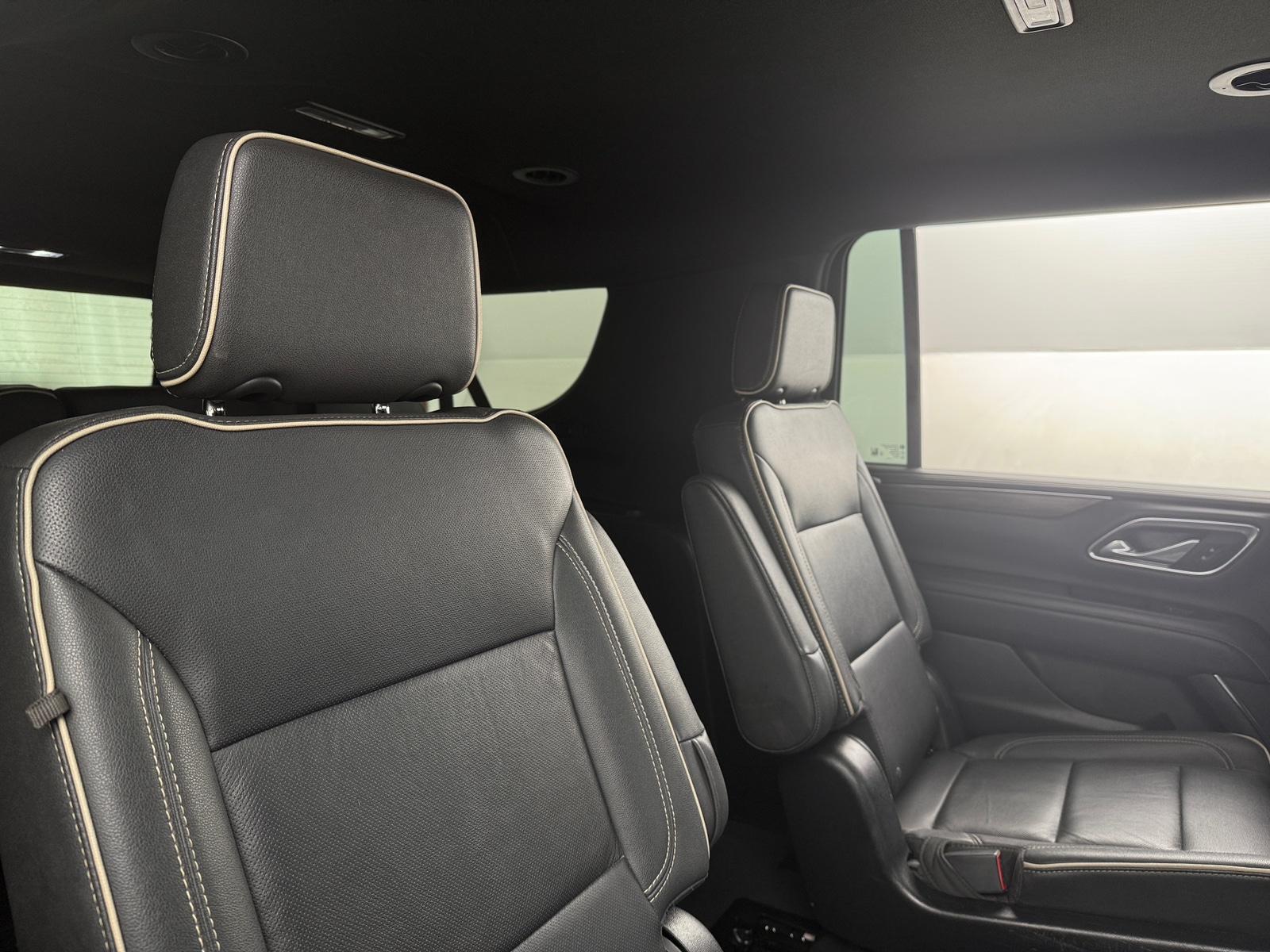 Thumbnail: 2023 Chevrolet Suburban - 5