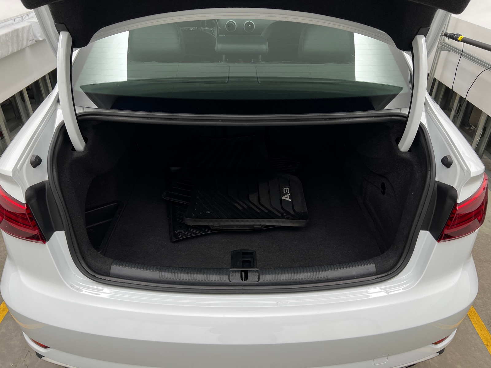 Thumbnail: 2018 Audi A3 - 6