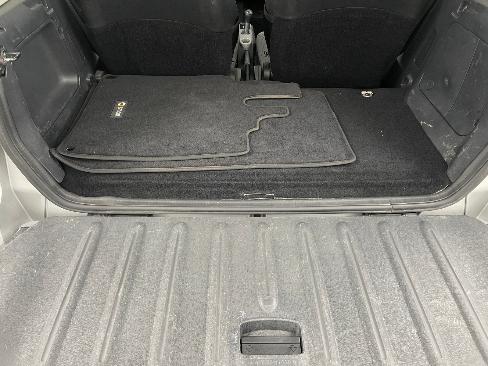 Thumbnail: 2015 smart fortwo - 5