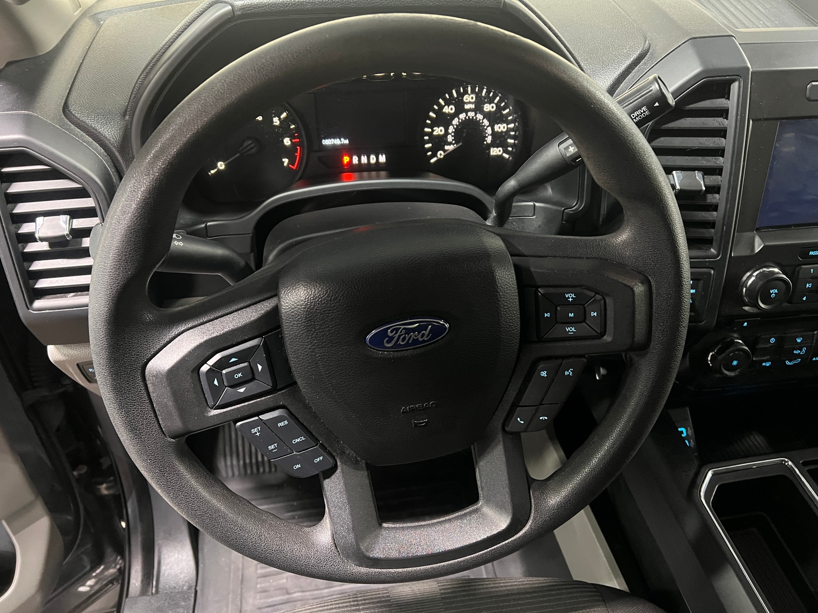 Thumbnail: 2018 Ford Econoline - 5