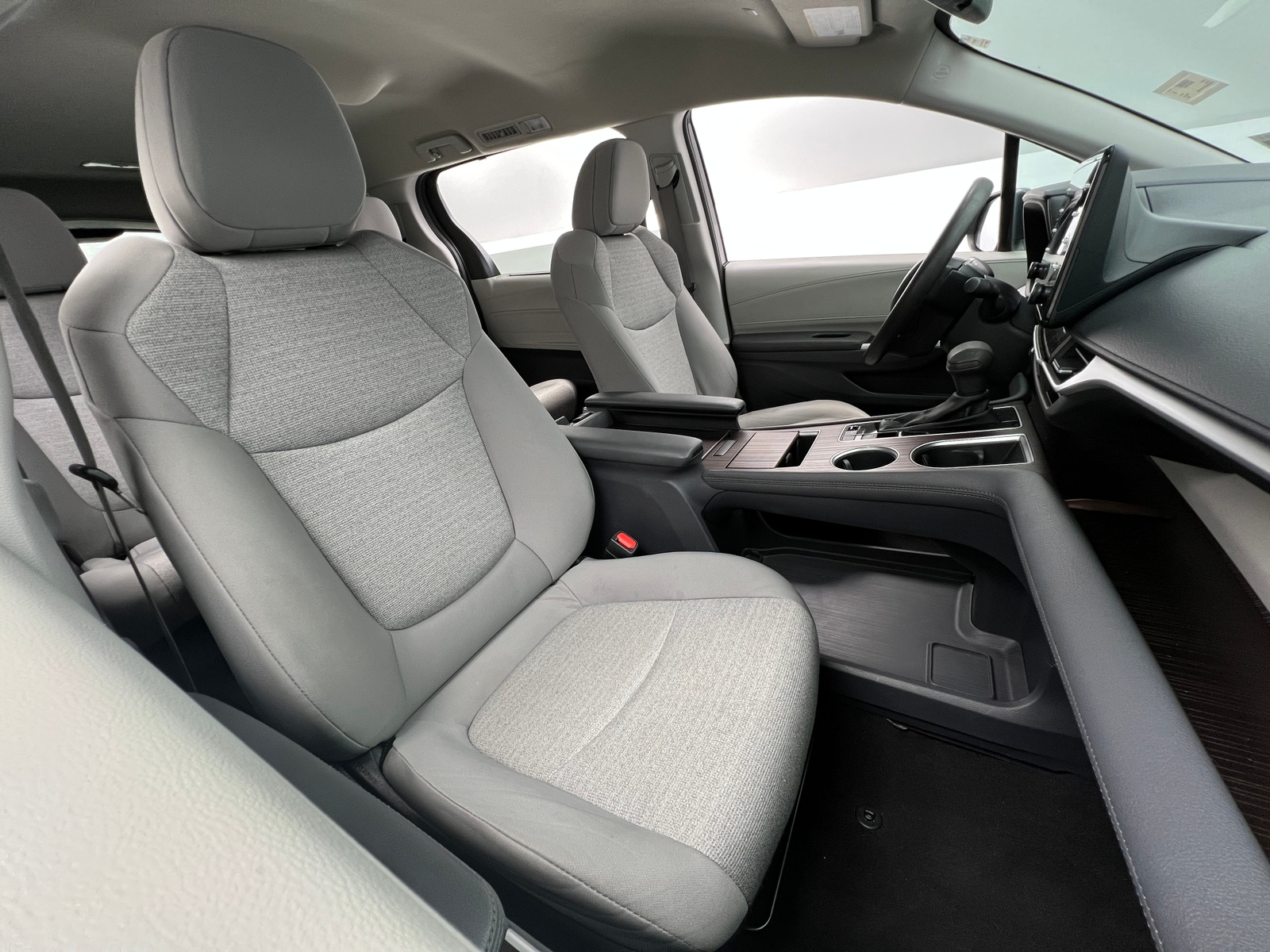 Thumbnail: 2023 Toyota Sienna - 2