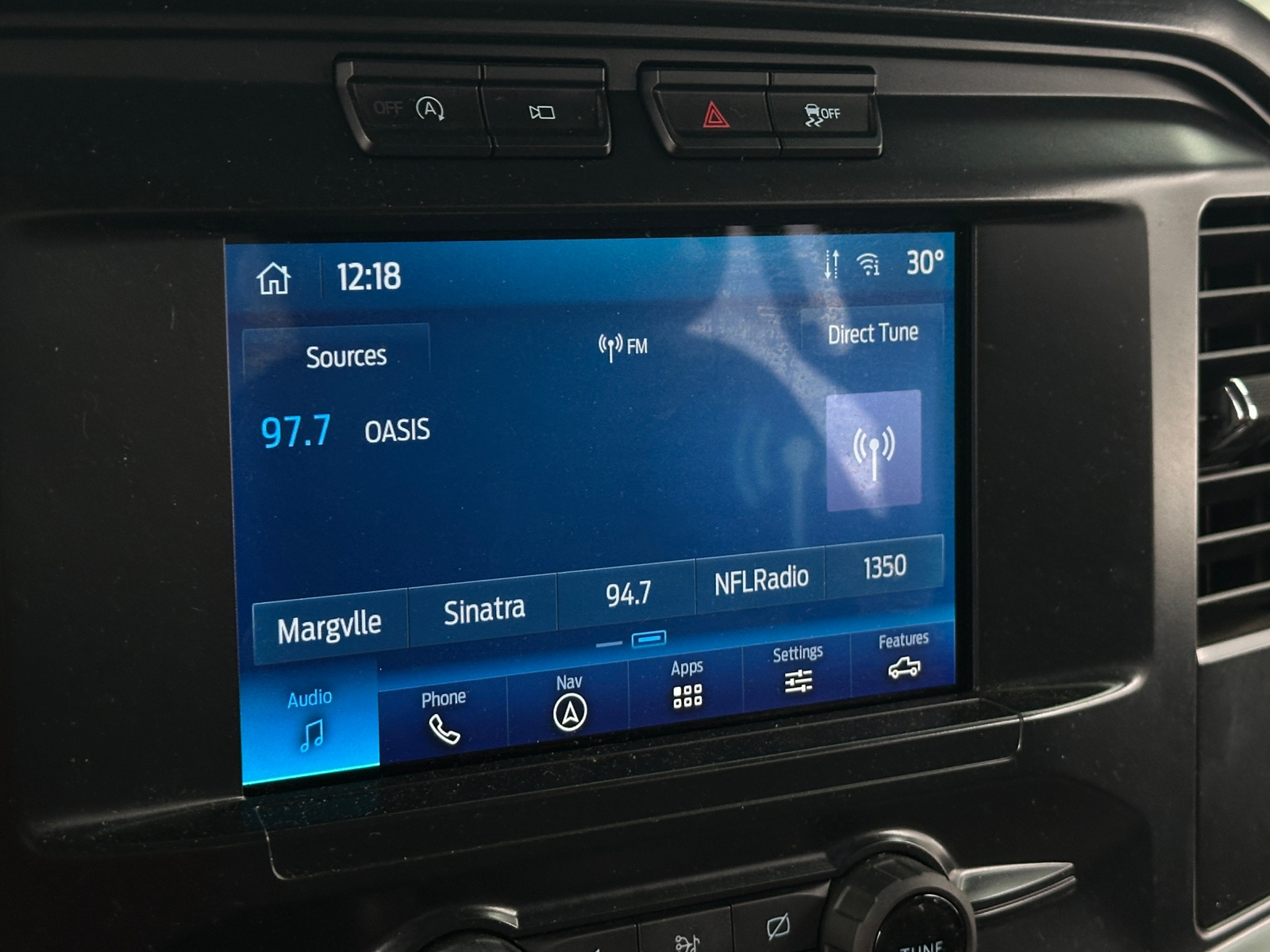 Thumbnail: 2022 Ford Econoline - 4