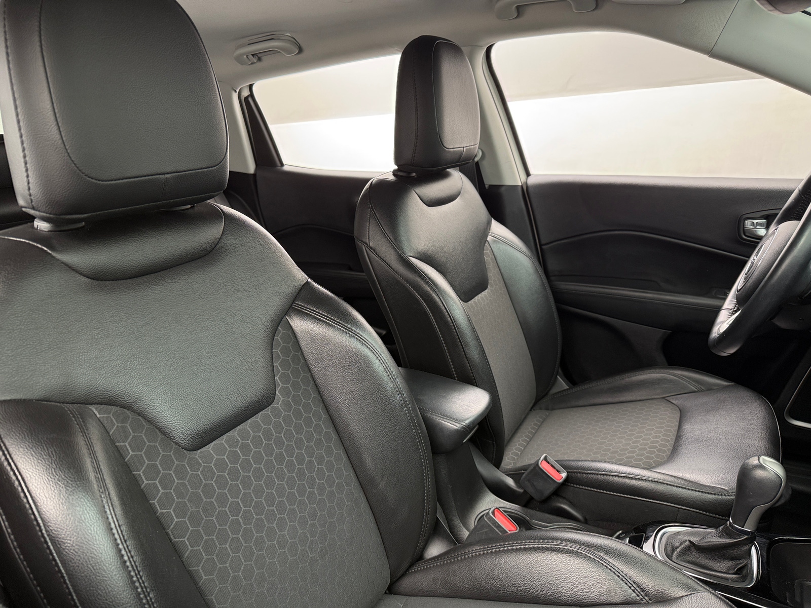 Thumbnail: 2018 Jeep Compass - 2