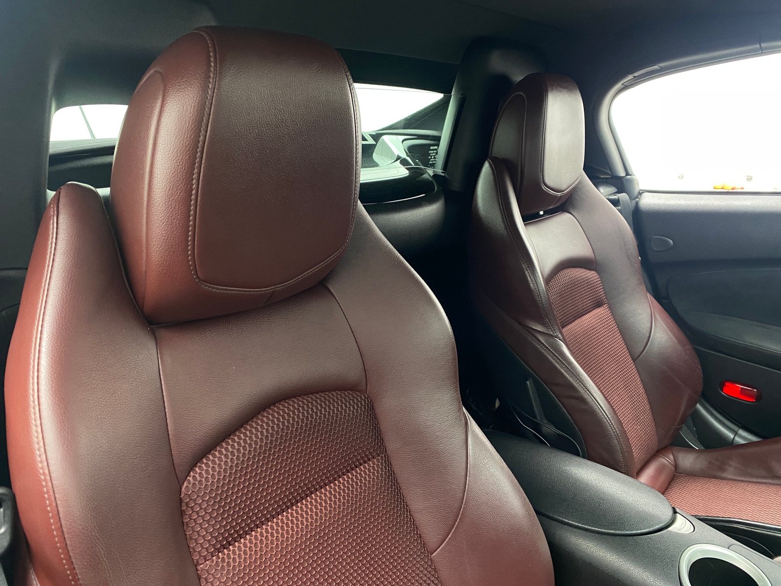 Thumbnail: 2010 Nissan Z - 2