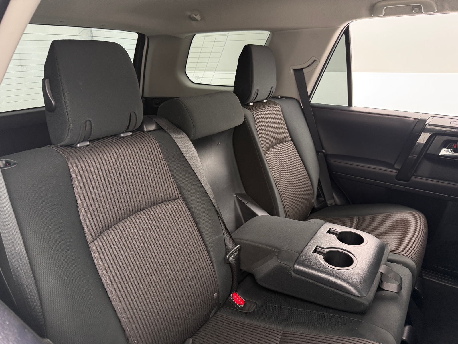 Thumbnail: 2022 Toyota 4Runner - 6