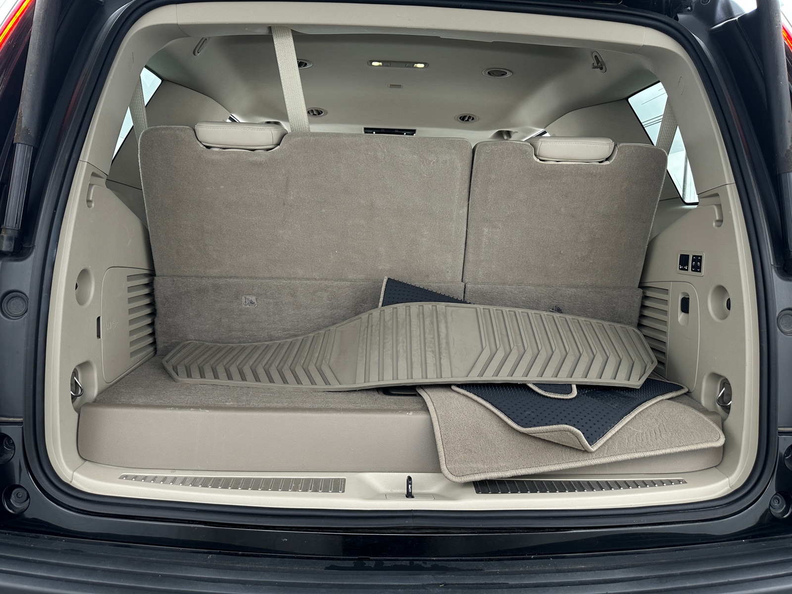 Thumbnail: 2019 Cadillac Escalade - 6