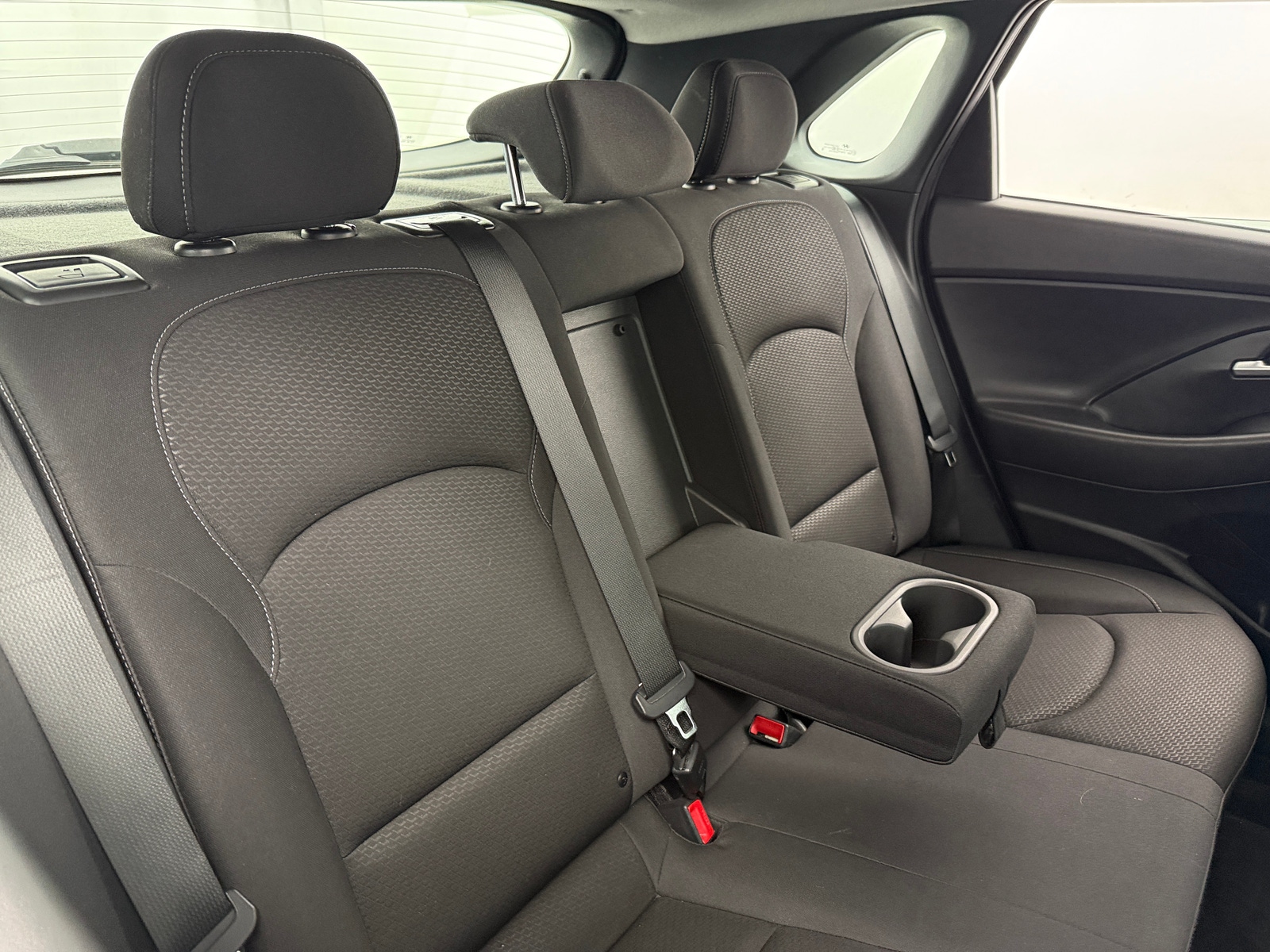 Thumbnail: 2019 Hyundai Elantra - 6