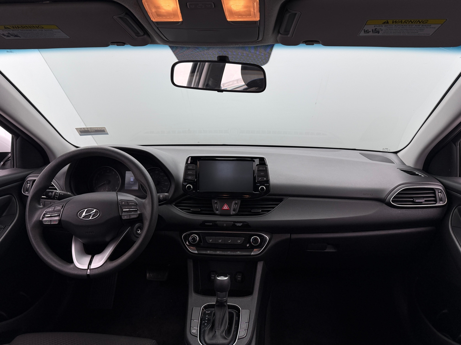 Thumbnail: 2019 Hyundai Elantra - 3