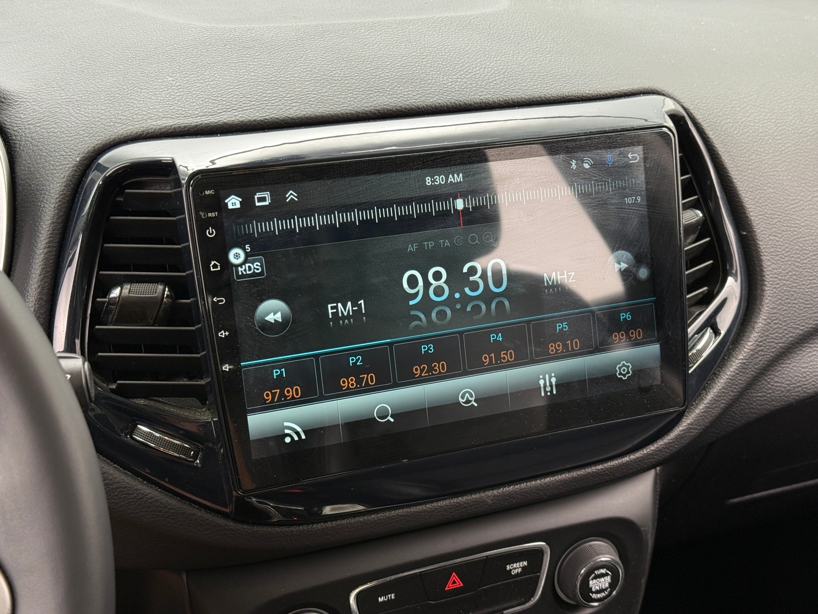 Thumbnail: 2020 Jeep Compass - 4