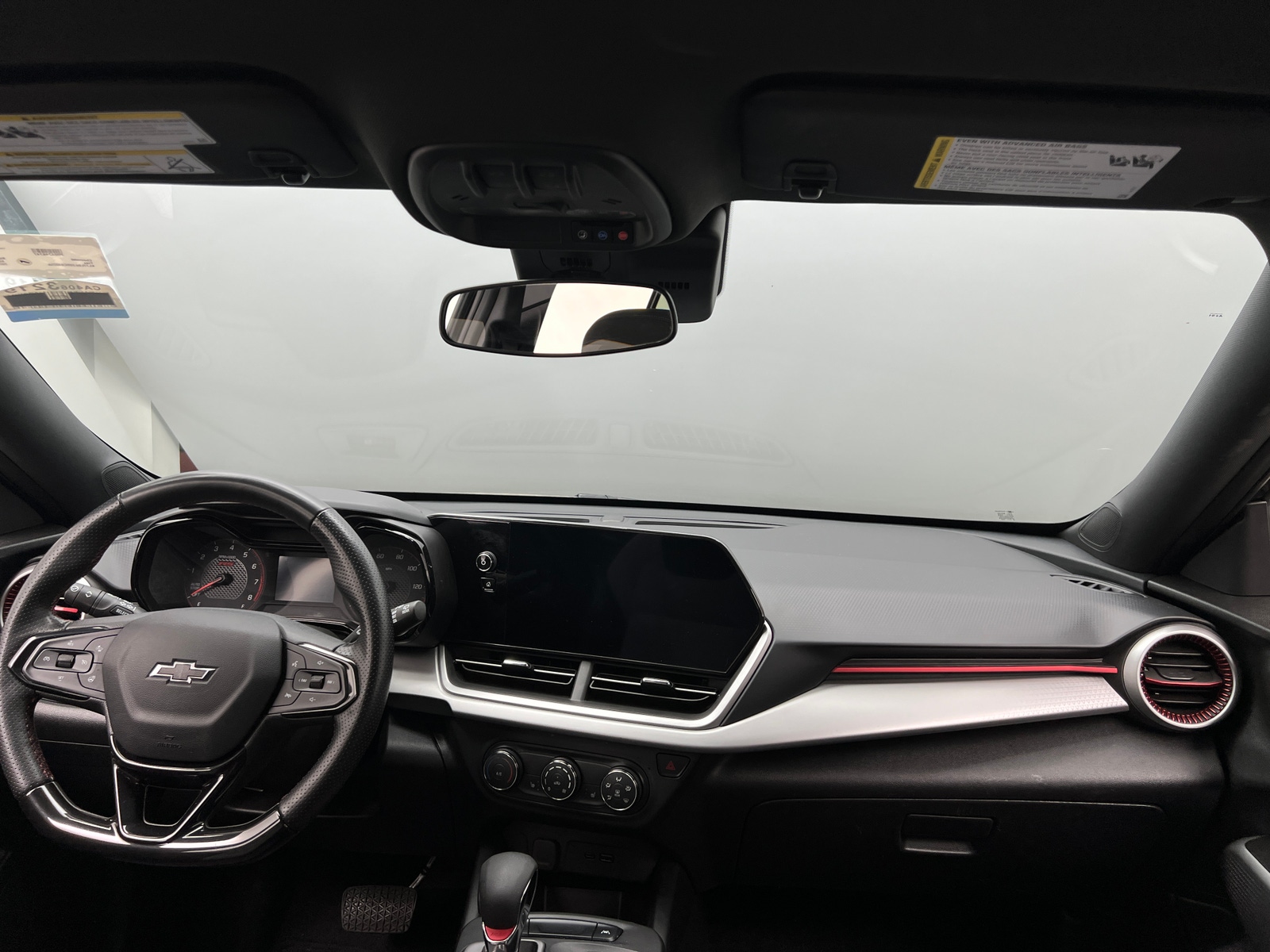 Thumbnail: 2024 Chevrolet Trax - 3