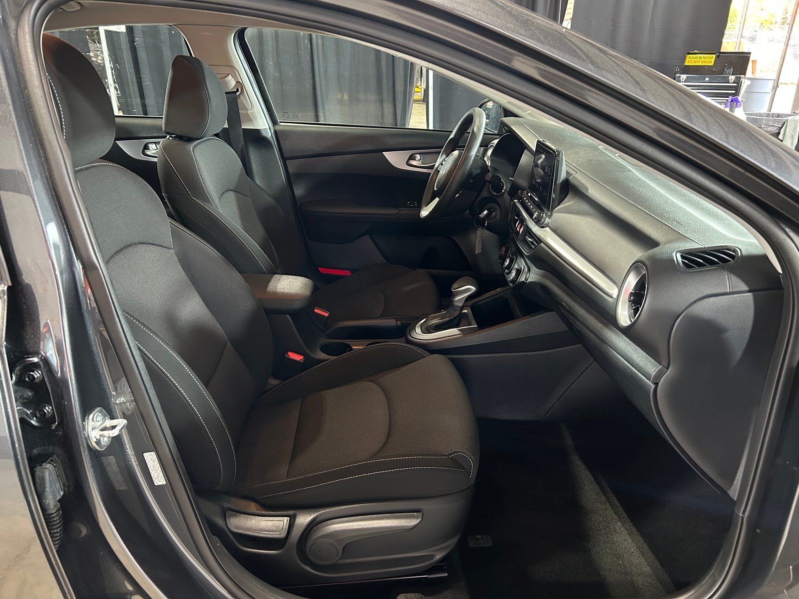 Thumbnail: 2024 Kia Forte - 2