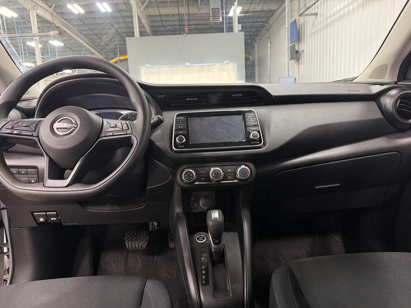 Thumbnail: 2024 Nissan Kicks - 3