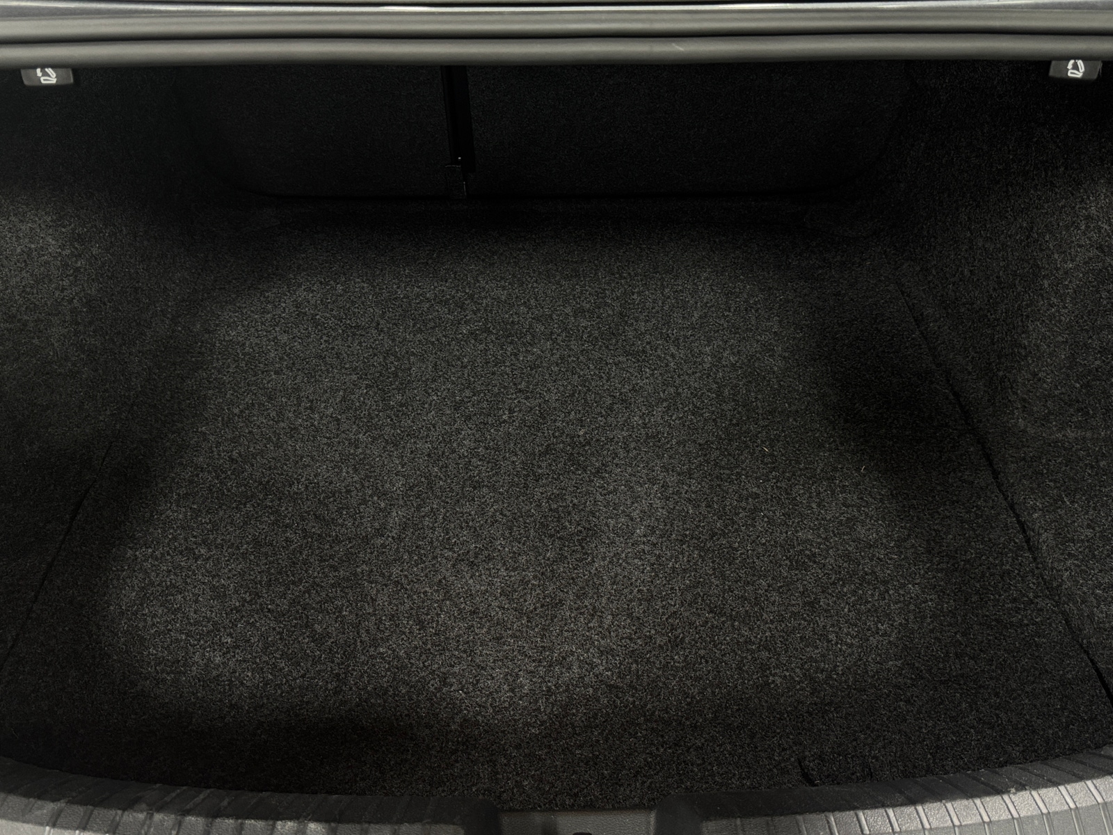 Thumbnail: 2024 Volkswagen Jetta - 7