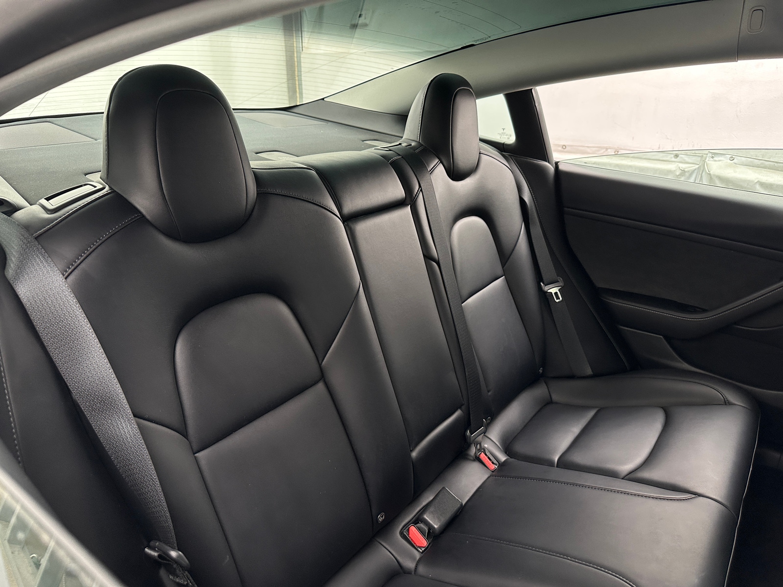 Thumbnail: 2022 Tesla Model 3 - 5