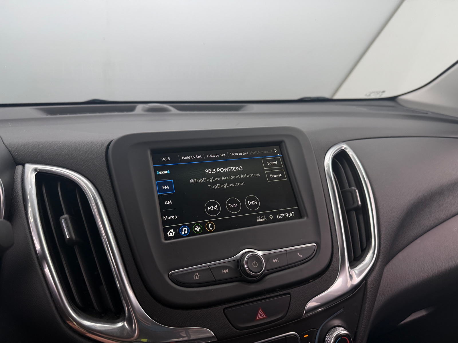 Thumbnail: 2019 Chevrolet Equinox - 4