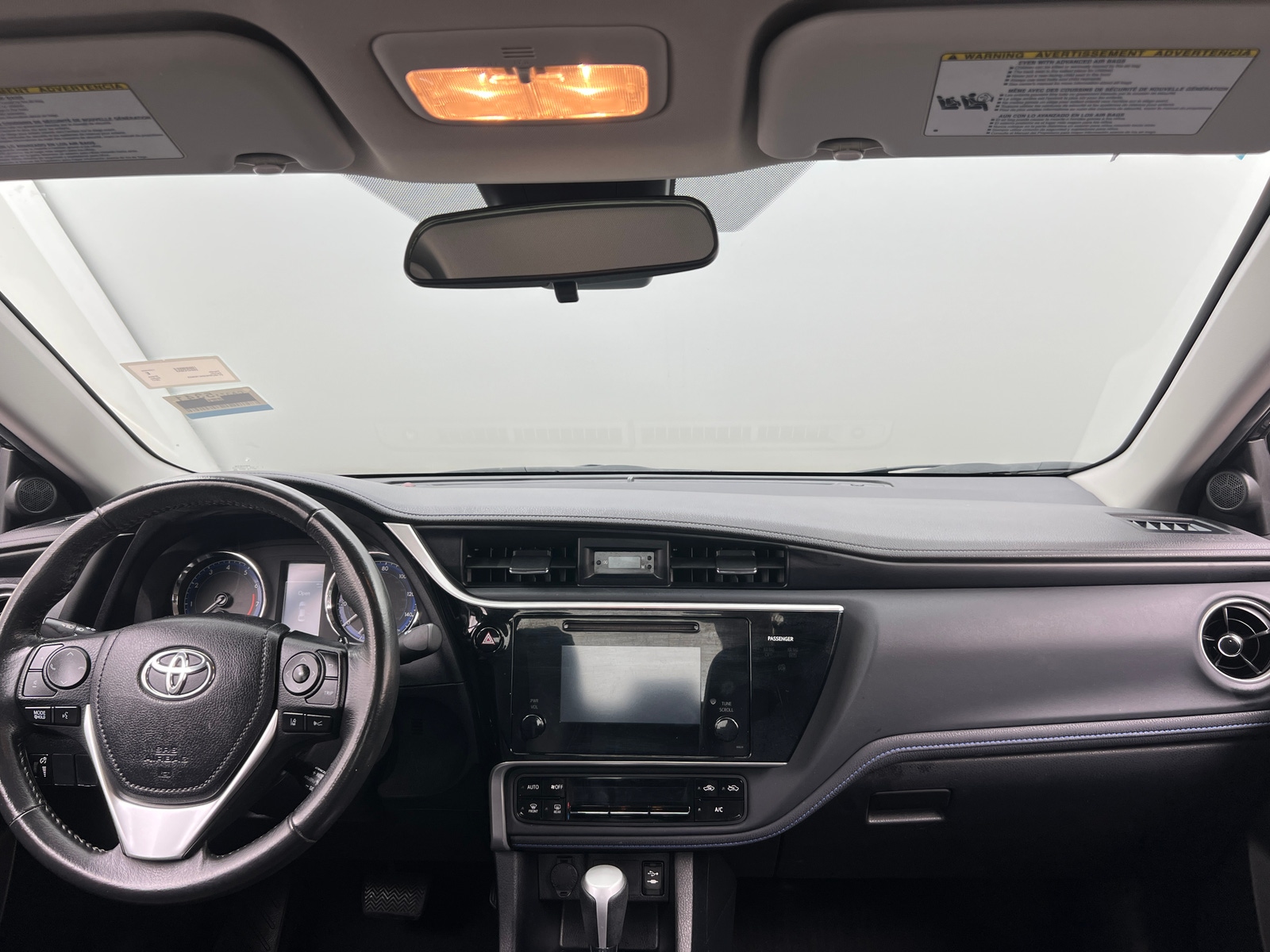 Thumbnail: 2017 Toyota Corolla - 3