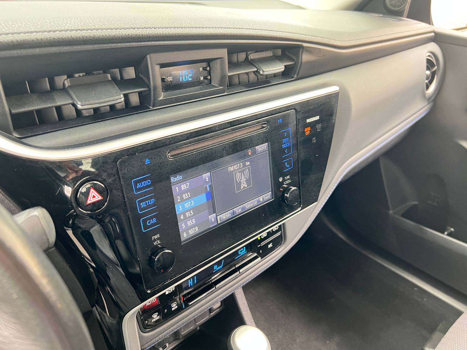 Thumbnail: 2017 Toyota Corolla - 4