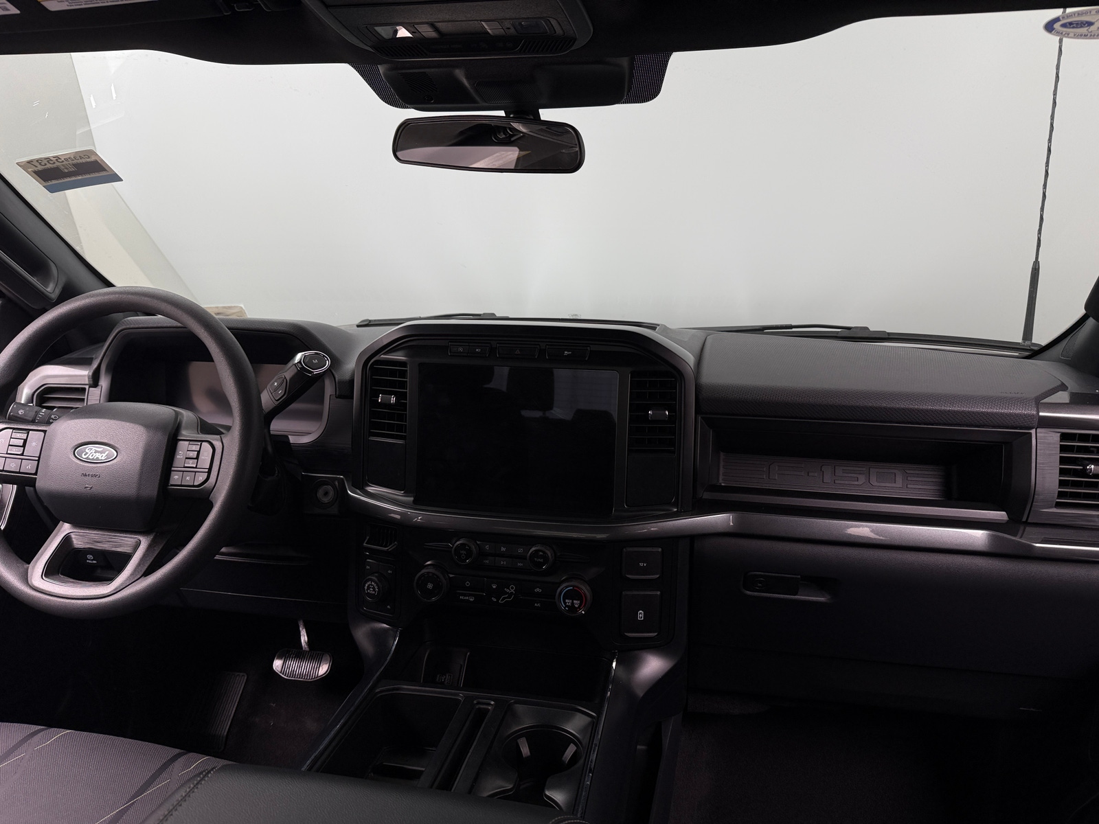 Thumbnail: 2024 Ford Econoline - 3