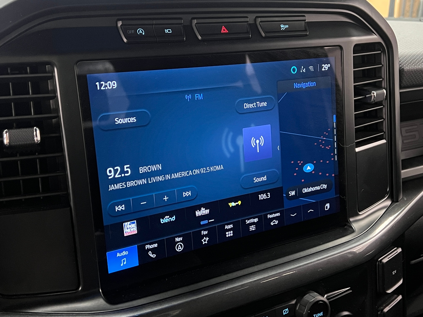 Thumbnail: 2024 Ford Econoline - 4