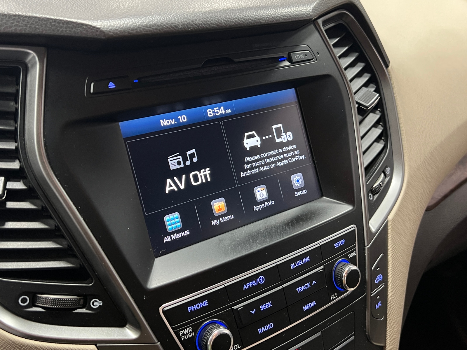 Thumbnail: 2018 Hyundai Santa Fe - 3