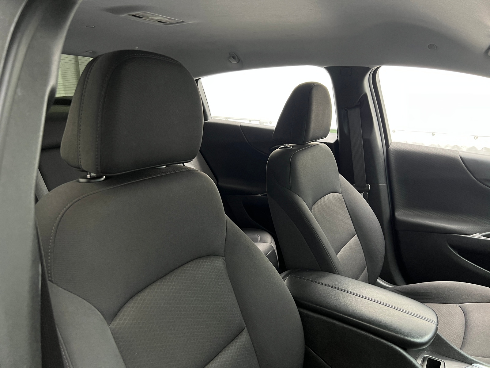 Thumbnail: 2022 Chevrolet Malibu - 2