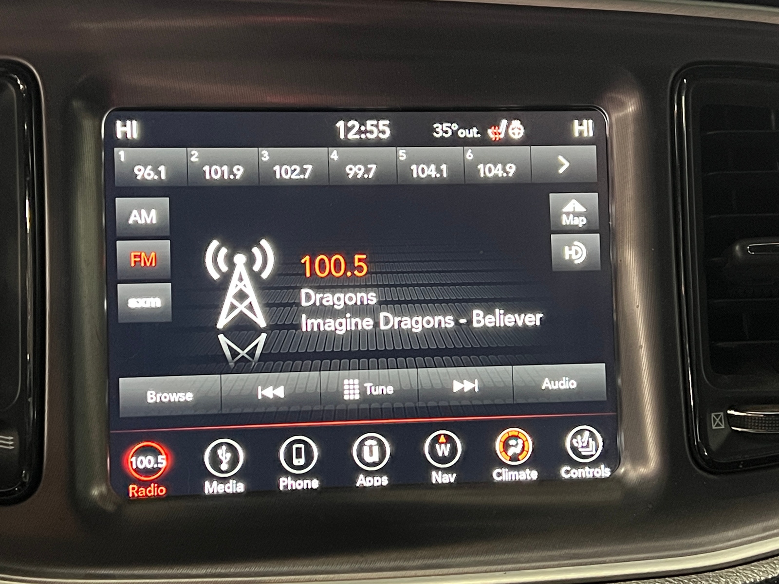 Thumbnail: 2019 Dodge Challenger - 3