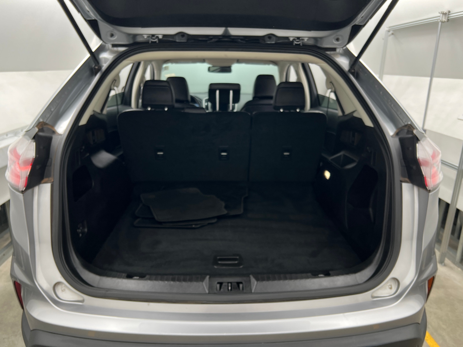 Thumbnail: 2024 Ford Edge - 6