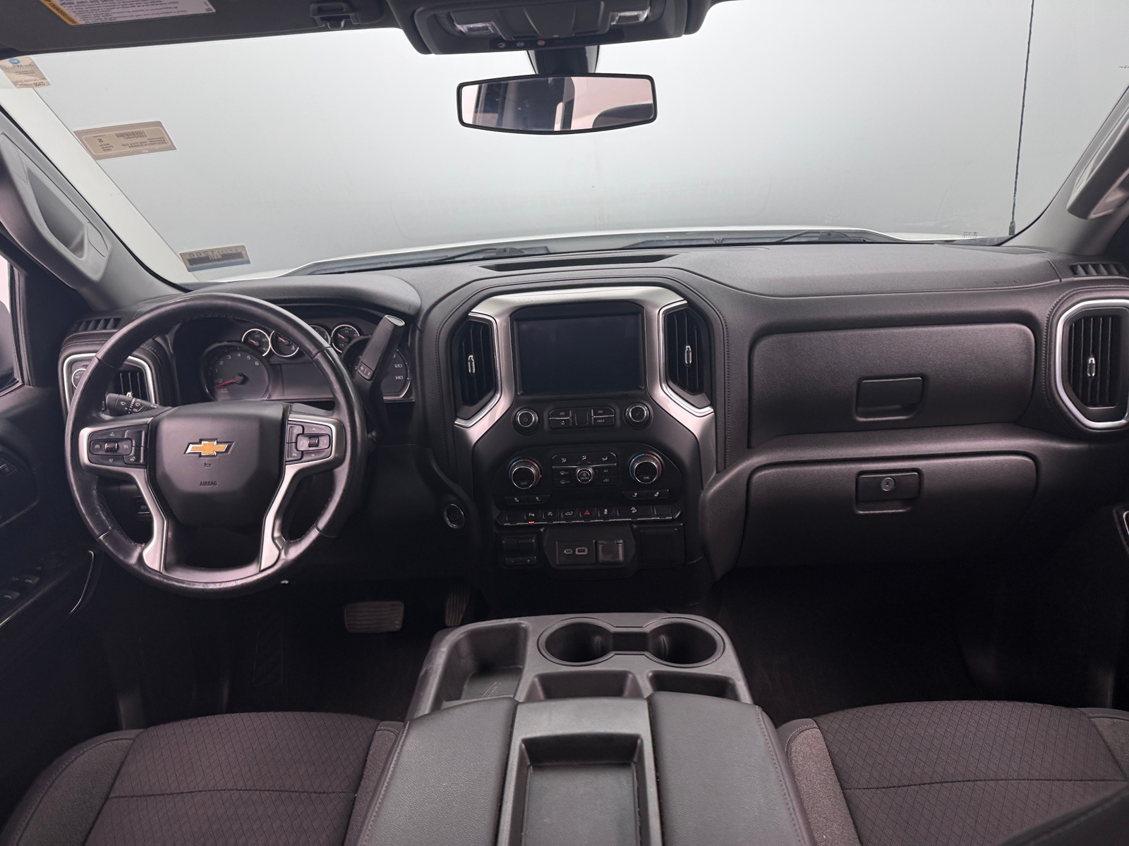 Thumbnail: 2020 Chevrolet Silverado 1500 - 3