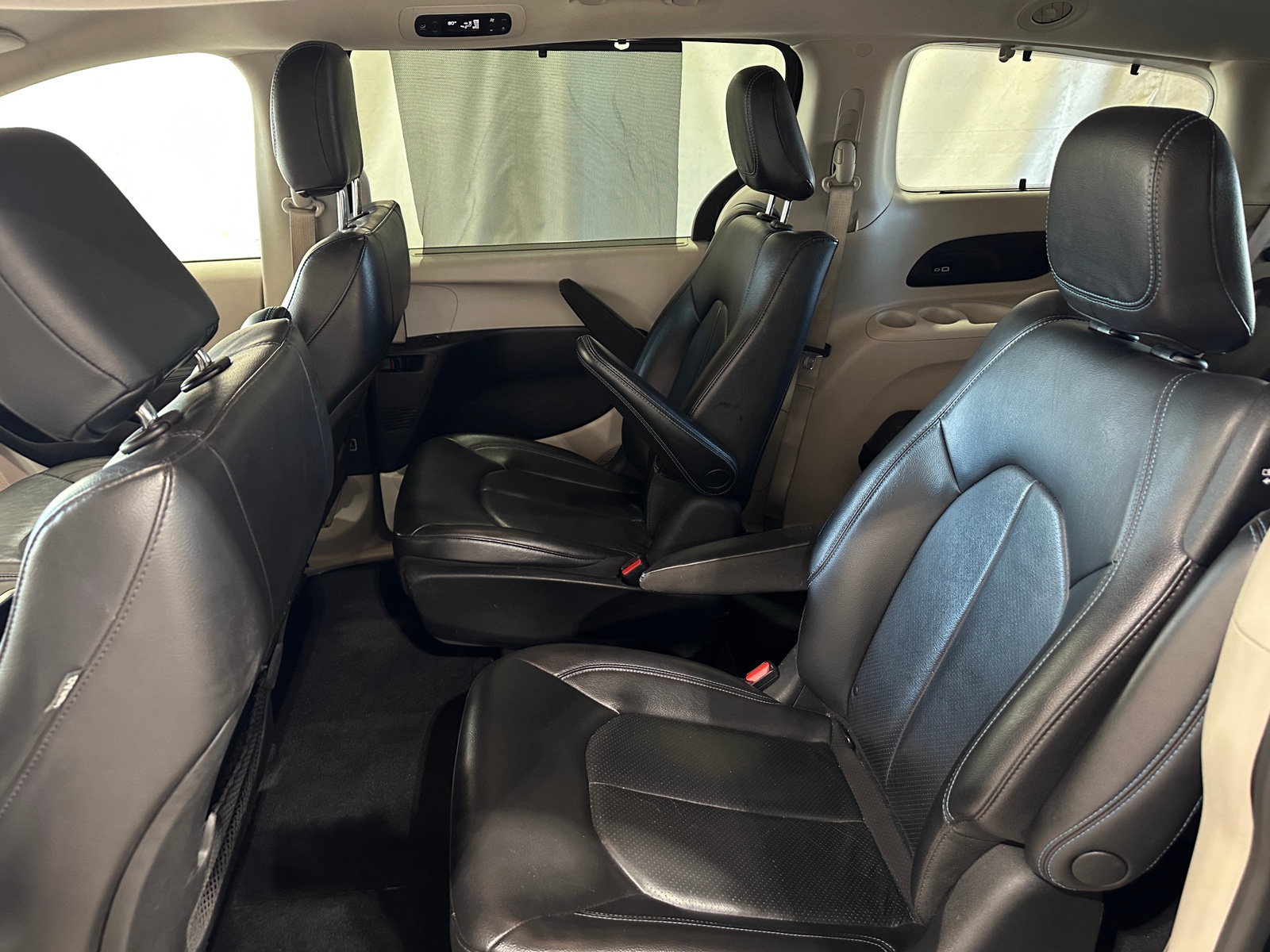 Thumbnail: 2021 Chrysler Pacifica - 5