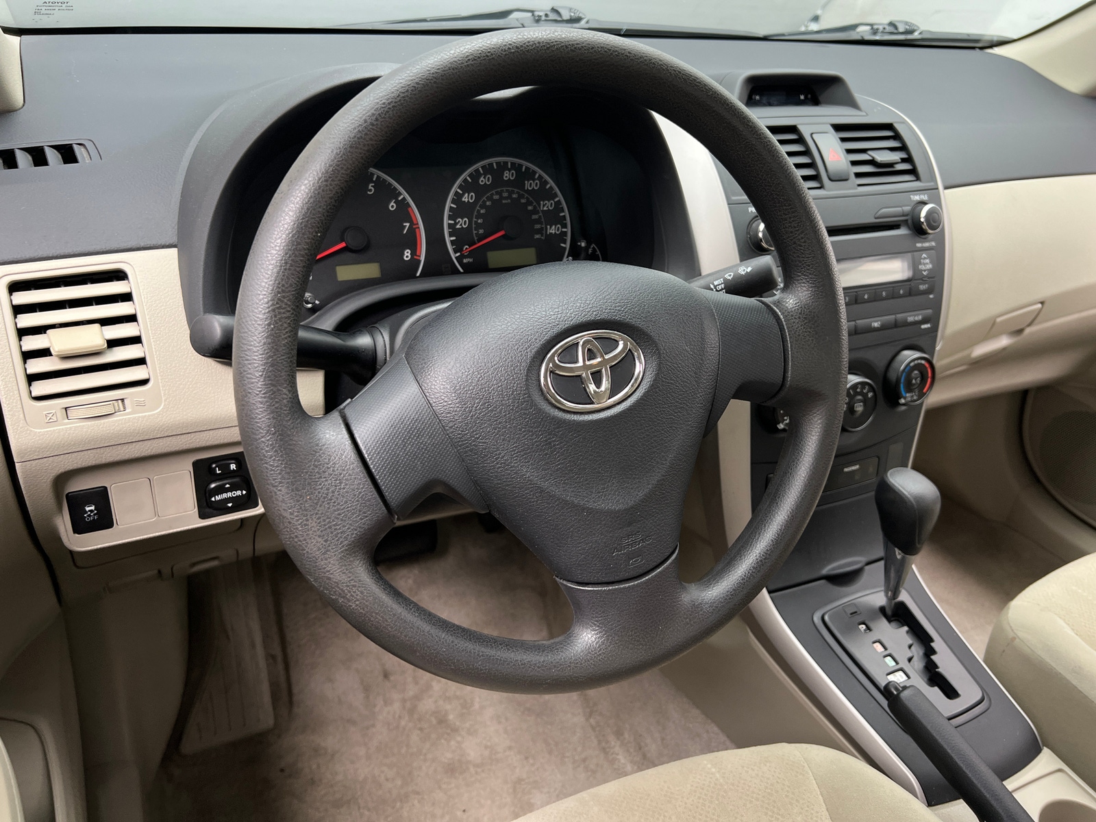 Thumbnail: 2013 Toyota Corolla - 5
