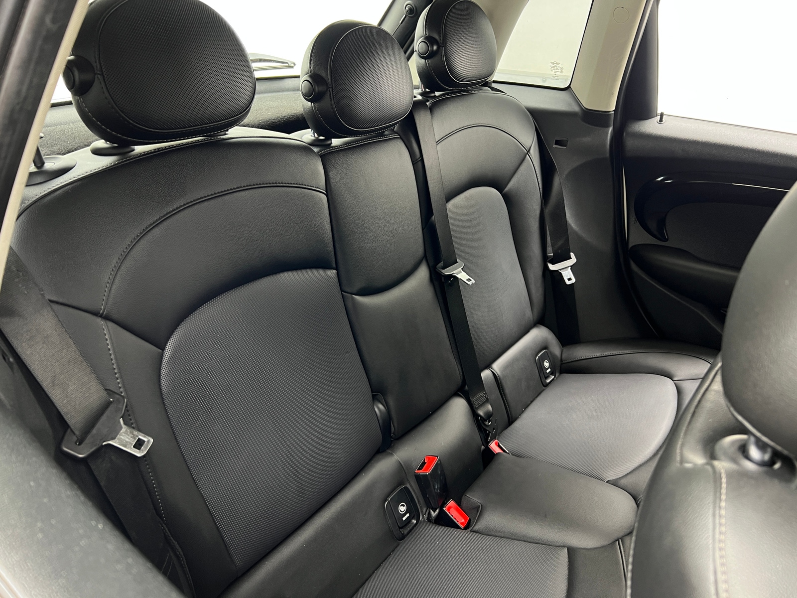 Thumbnail: 2020 MINI Cooper Hardtop - 6