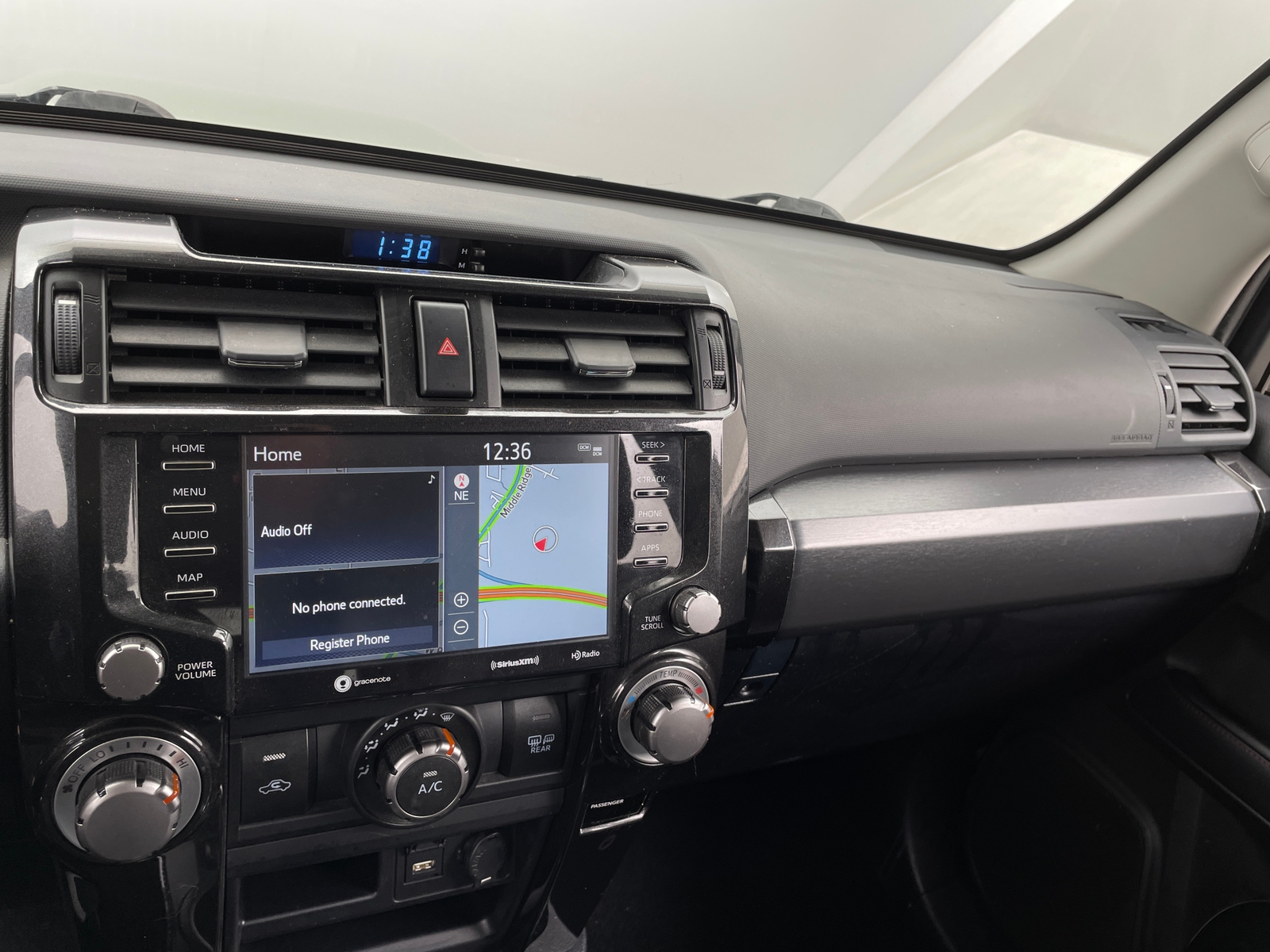 Thumbnail: 2022 Toyota 4Runner - 3