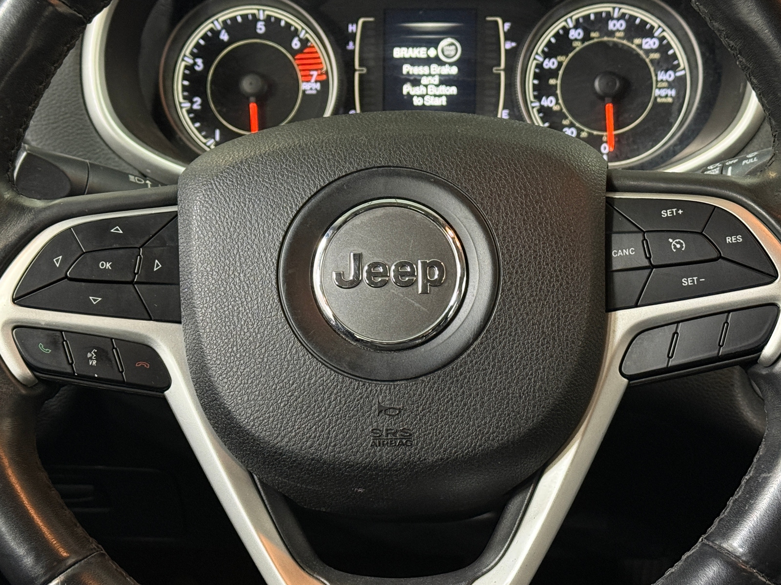 Thumbnail: 2018 Jeep Cherokee - 4