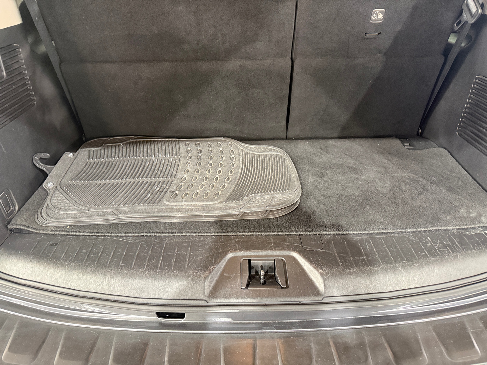 Thumbnail: 2019 Nissan Armada - 6