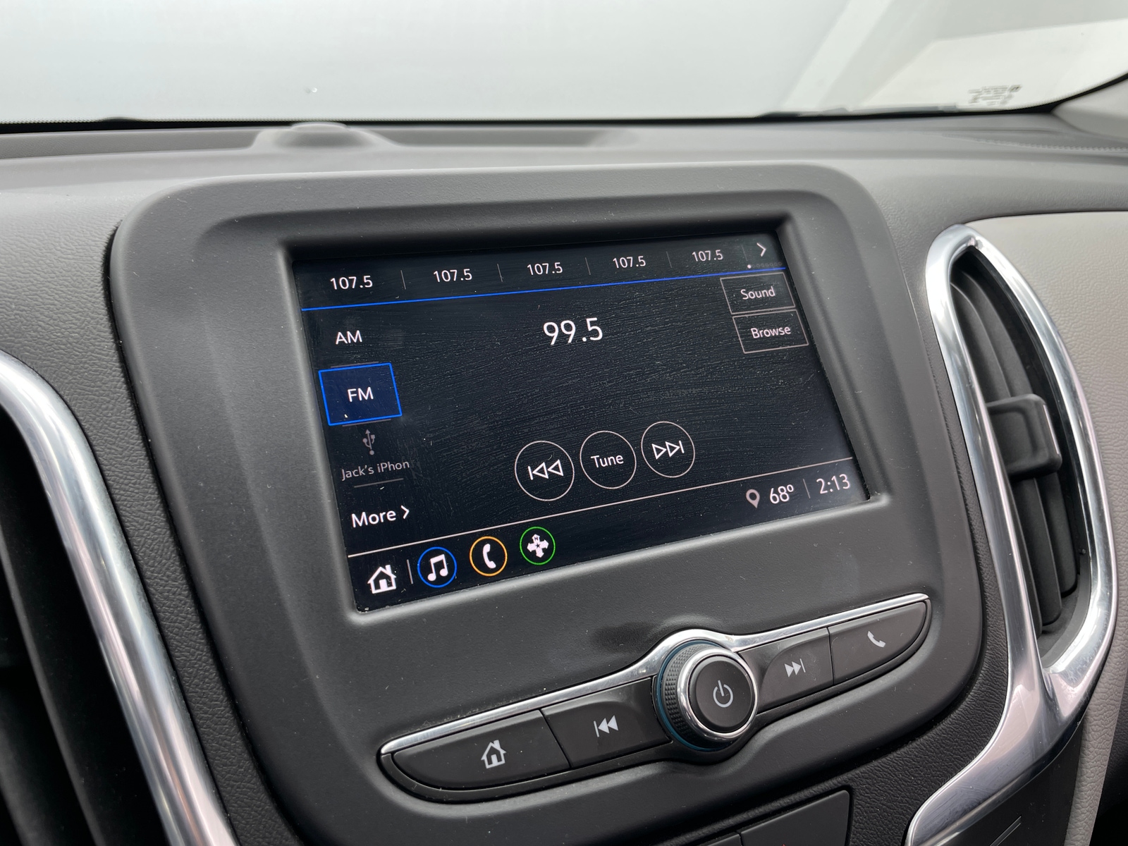 Thumbnail: 2024 Chevrolet Equinox - 4