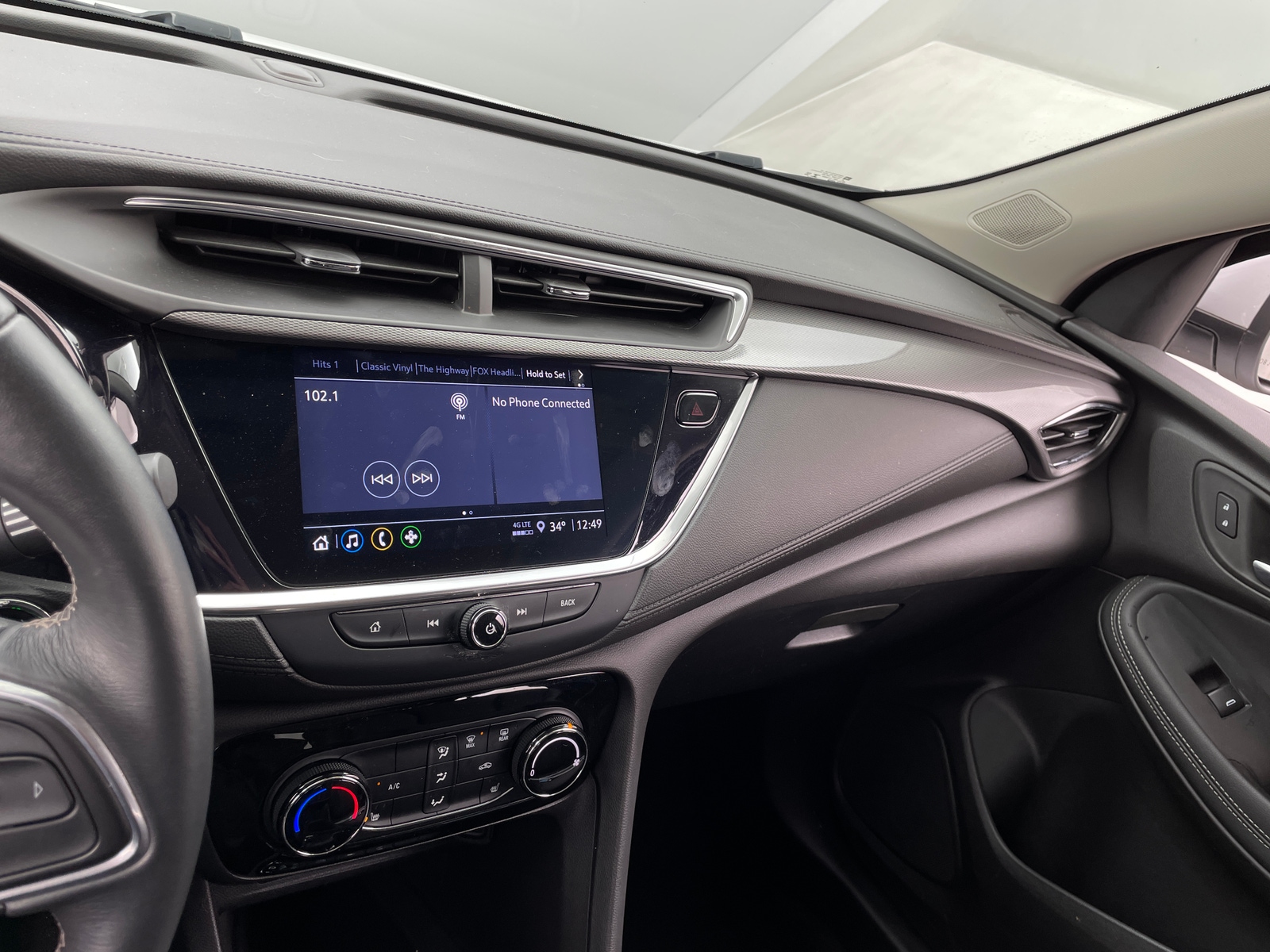 Thumbnail: 2022 Buick Encore GX - 4