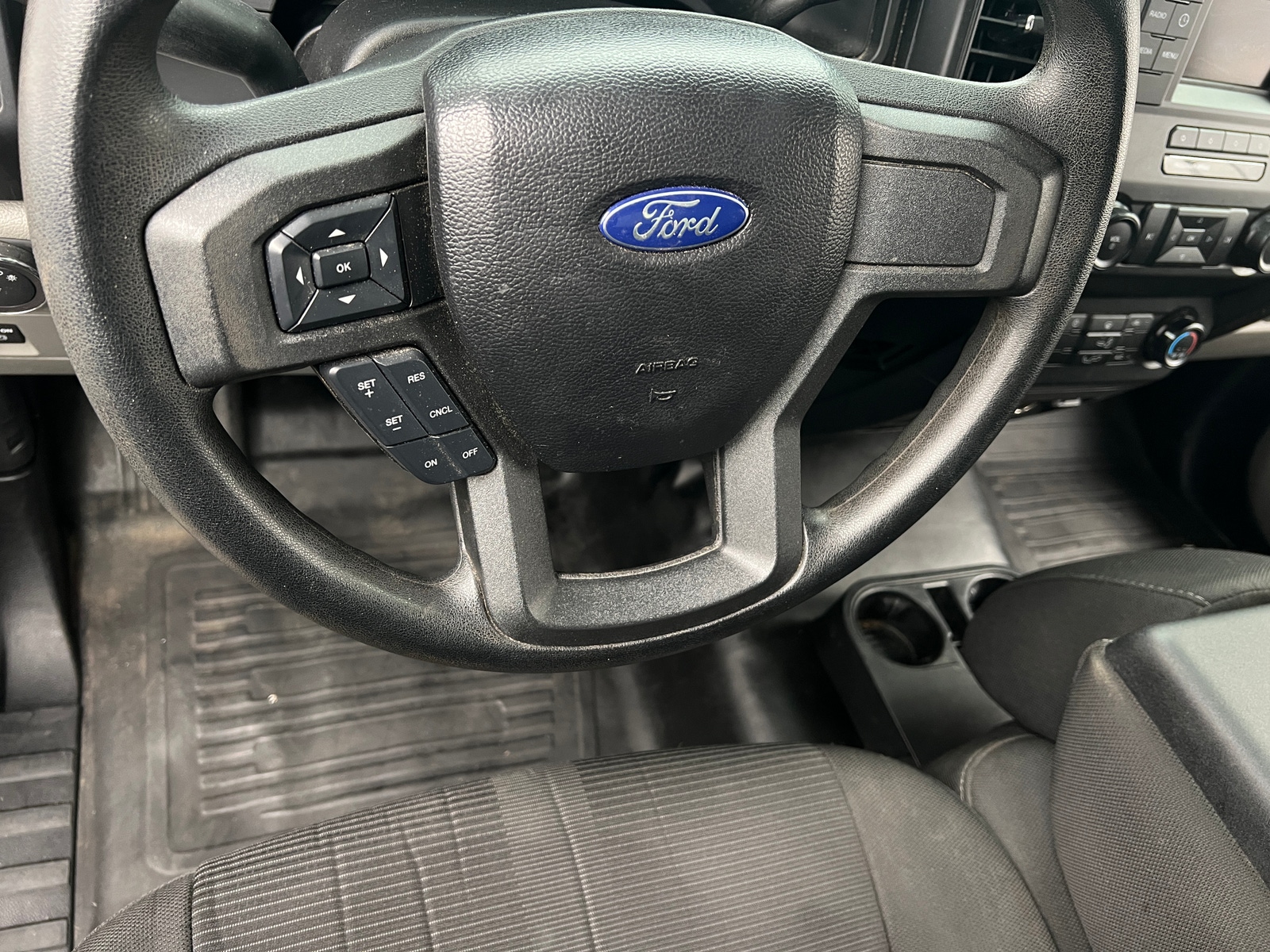 Thumbnail: 2019 Ford Econoline - 5