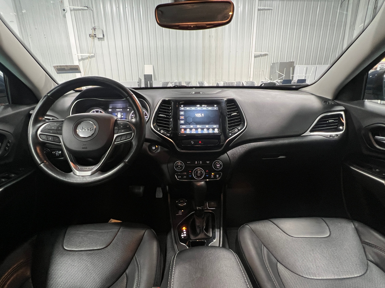 Thumbnail: 2020 Jeep Cherokee - 2