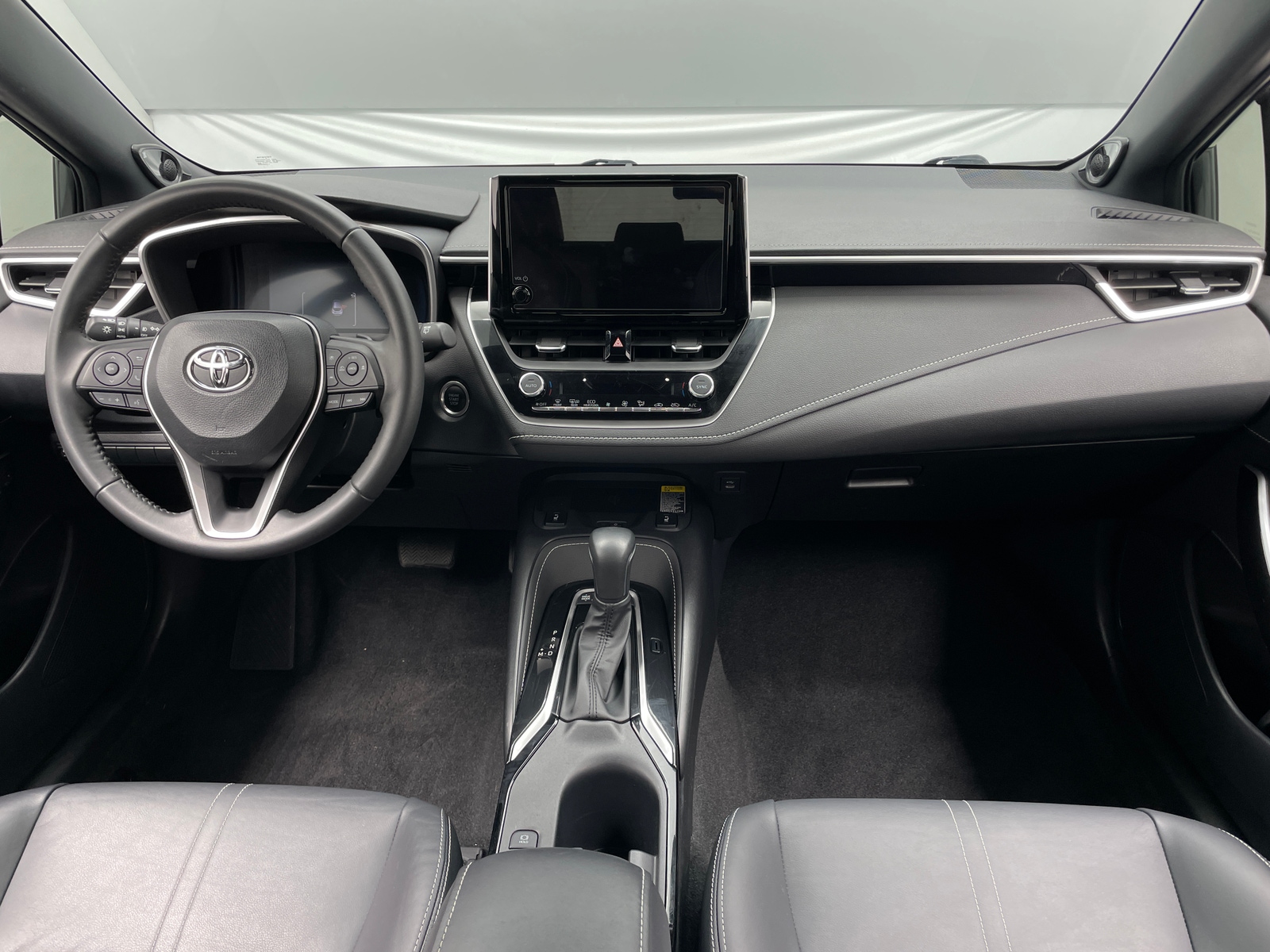 Thumbnail: 2023 Toyota Corolla - 3