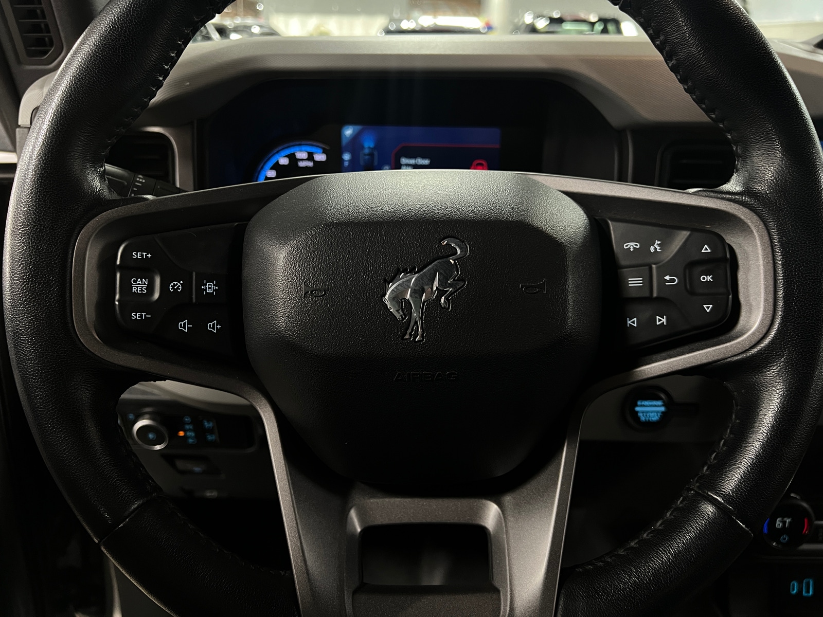 Thumbnail: 2023 Ford Bronco - 4