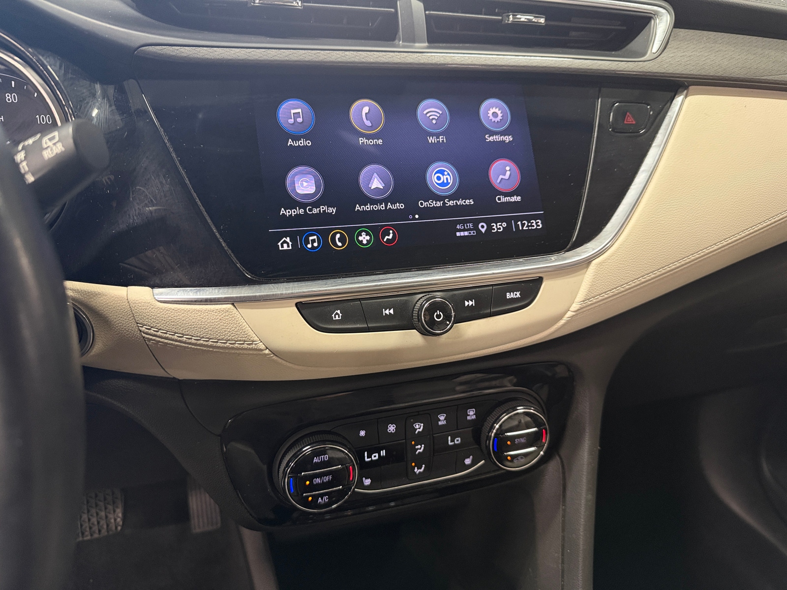 Thumbnail: 2022 Buick Encore GX - 3