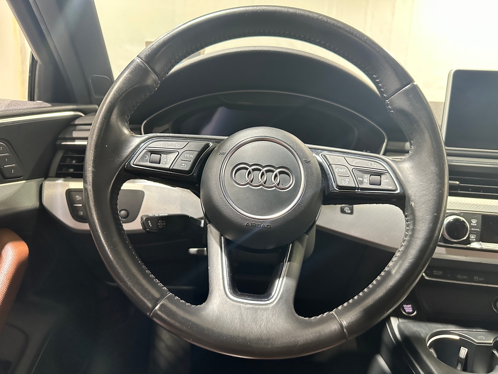 Thumbnail: 2017 Audi A4 - 4