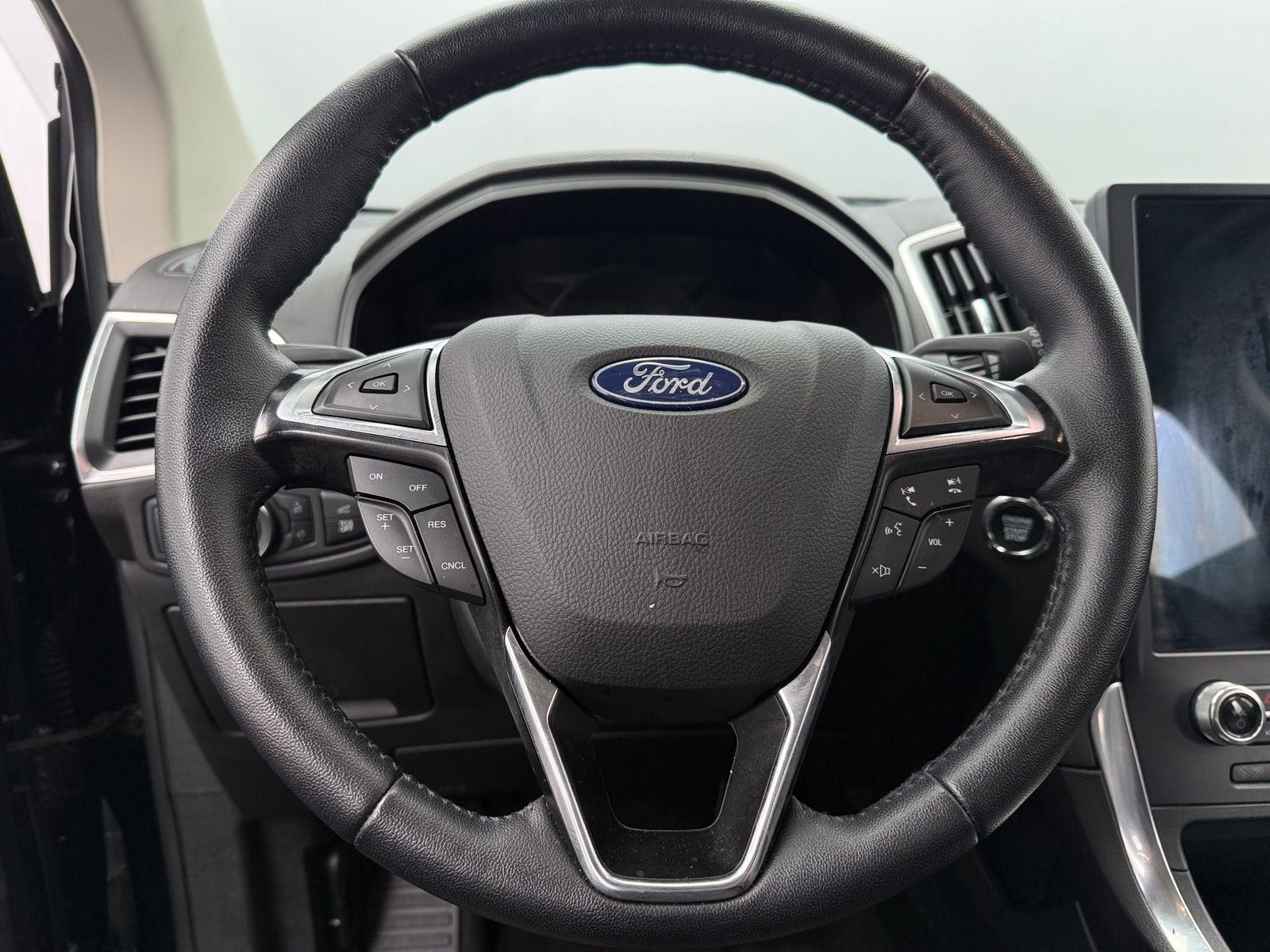 Thumbnail: 2024 Ford Edge - 4